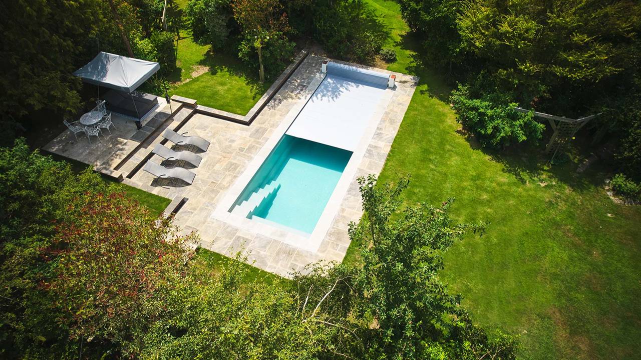 How to Build a Heated Swimming Pool